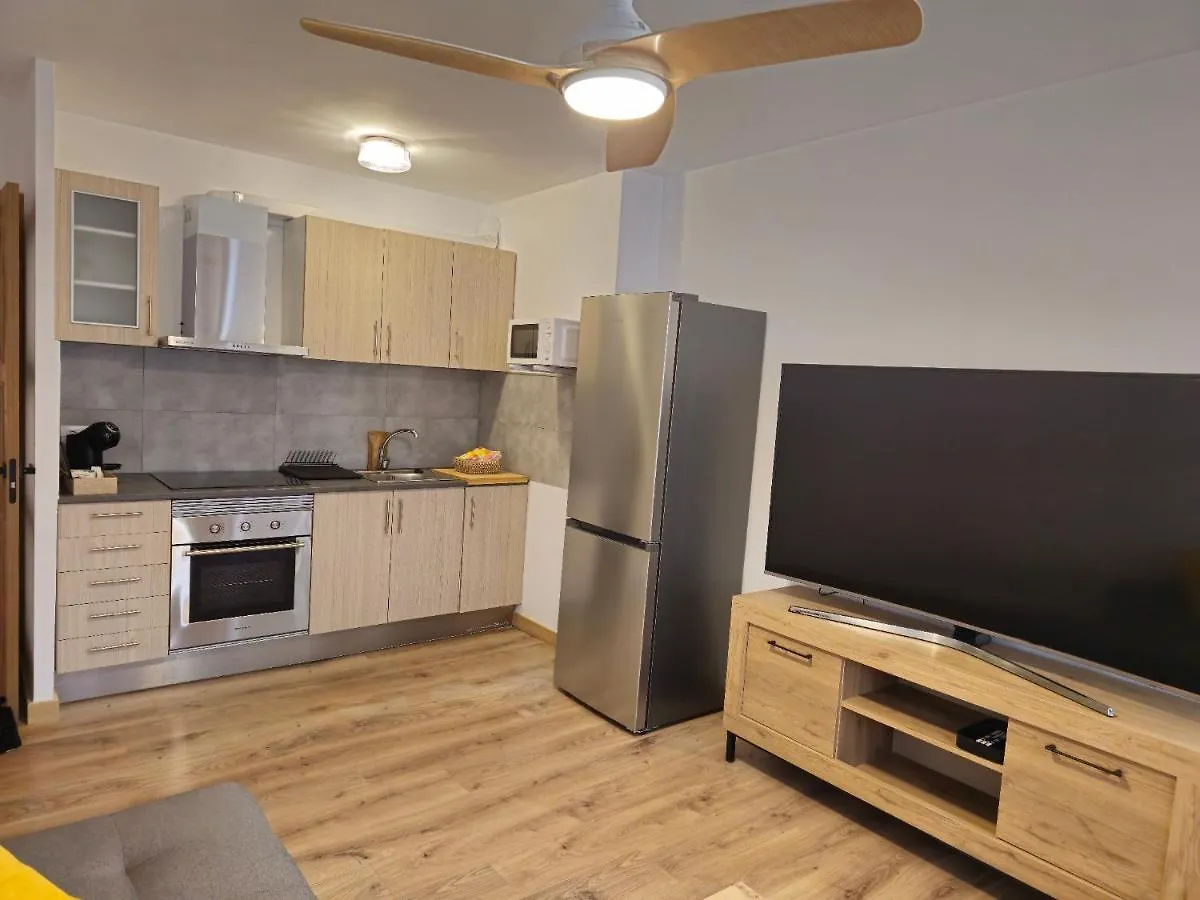 אמפוריבראבה Apartamento El Olivo 0*,  ספרד